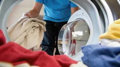 Pranie za 30 minút: experti vysvetlili, prečo rýchly režim nie je vždy účinný