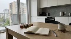 9 viet z detstva, ktoré sa v dospelosti vracajú: nenápadný signál, že emócie doma nemali miesto