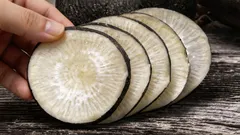 Zabudnutá zelenina s veľkou silou – posilňuje vlasy a dodáva pleti žiaru