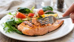 Dietológov sa opýtali, aká večera je najlepšia na chudnutie – všetci odpovedali rovnako