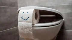 Ktorý toaletný papier možno splachovať do toalety a ktorý nie? Odborníci vysvetlili následky