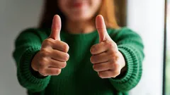 Prečo niektorí ľudia ťažko veria komplimentom: vysvetlenie psychológov