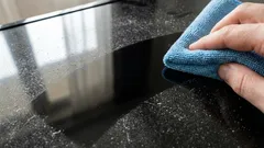 Ako zabrániť usádzaniu prachu na domácich spotrebičoch – jednoduchý domáci spôsob