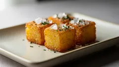 Dokonale chrumkavé zvonka, rozplývajúce sa vnútri: francúzsky spôsob vyprážania zemiakov